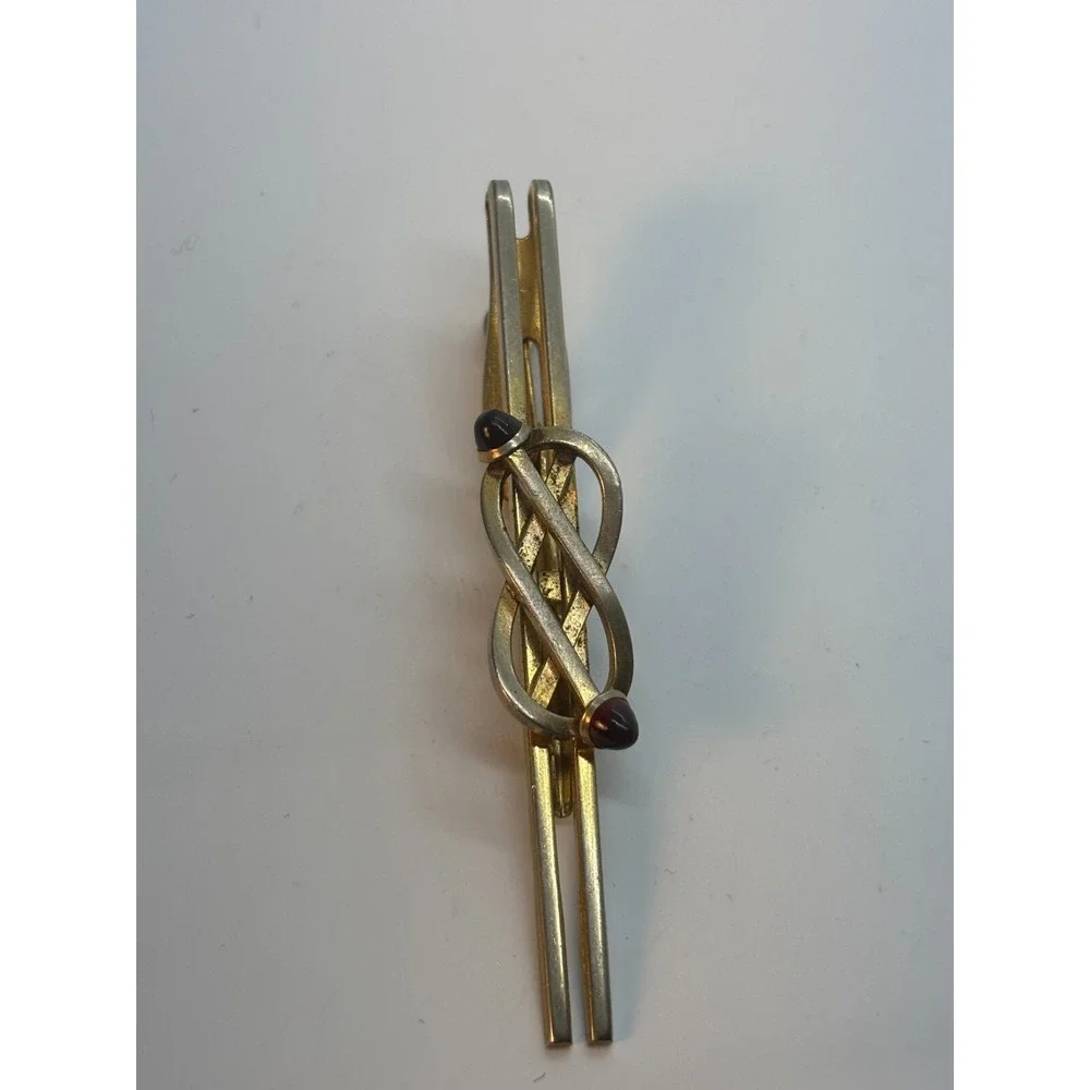 Vintage Tie Bar‎ Gold Tone Intricate Knot Detail Red Stones Hickok